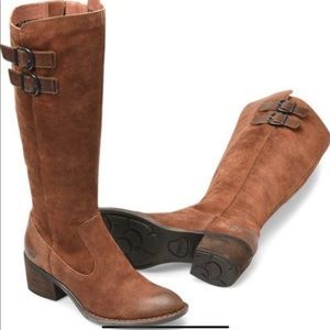 NWT Born Basil Brown Suede Leather Distressed Boots